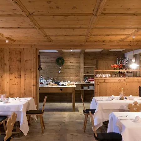 Hotel Mountain Anna Wolkenstein in Gröden